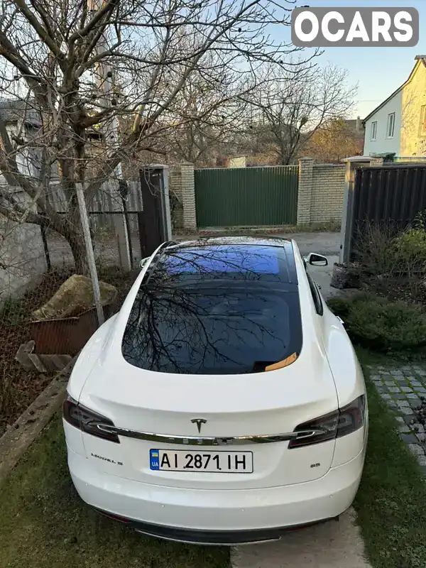 Хэтчбек Tesla Model S 2013 null_content л. Автомат обл. Киевская, Киев - Фото 1/13