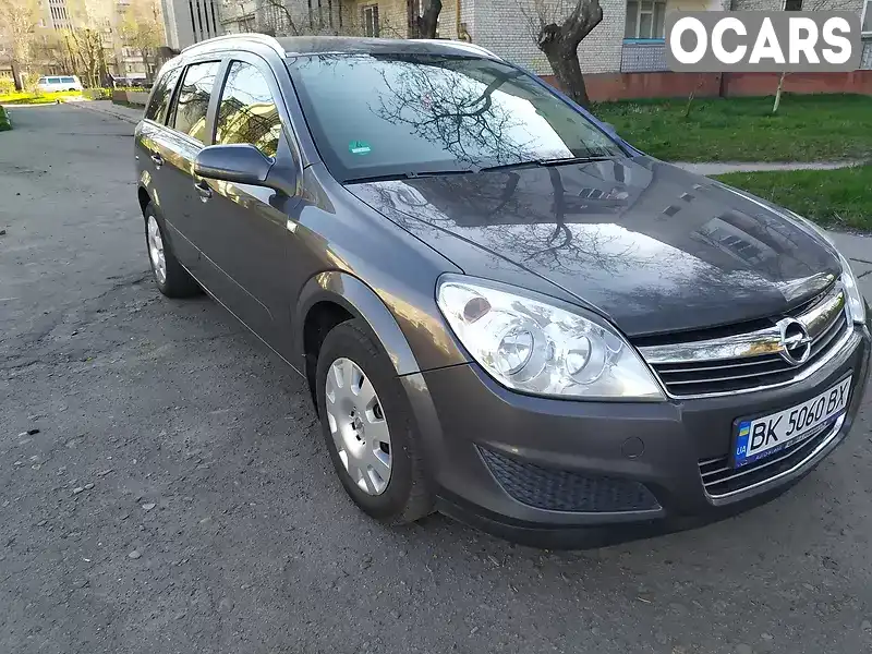 Универсал Opel Astra 2008 1.3 л. Ручная / Механика обл. Львовская, Червоноград - Фото 1/21