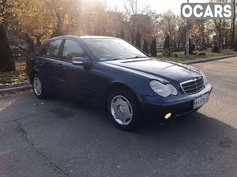 Седан Mercedes-Benz C-Class 2001 2 л. Автомат обл. Киевская, Киев - Фото 1/8