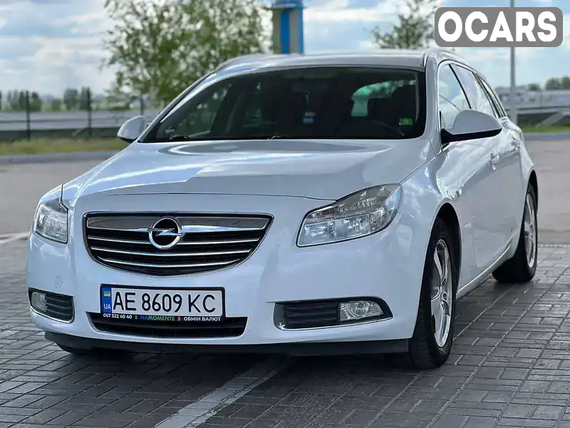 Универсал Opel Insignia 2011 2 л. Ручная / Механика обл. Днепропетровская, Днепр (Днепропетровск) - Фото 1/21