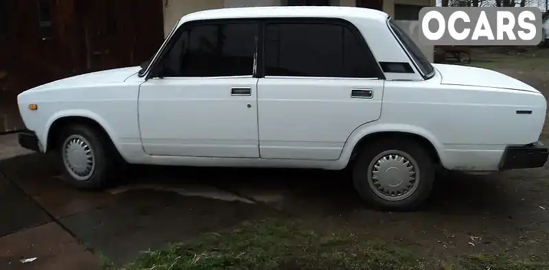 Седан ВАЗ / Lada 2105 1994 null_content л. Ручная / Механика обл. Закарпатская, Тячев - Фото 1/9