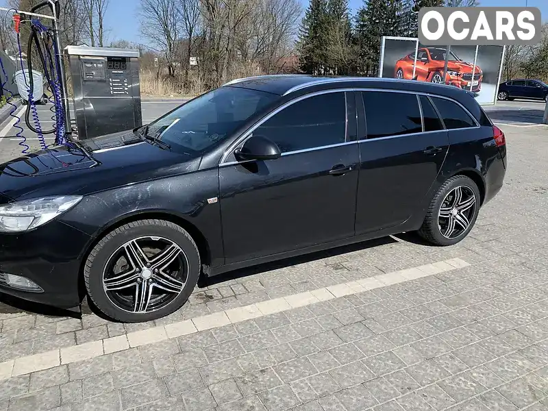 Универсал Opel Insignia 2011 2 л. Автомат обл. Львовская, Львов - Фото 1/14