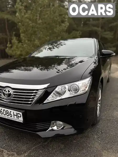 Седан Toyota Camry 2012 2.5 л. Автомат обл. Львовская, Львов - Фото 1/21