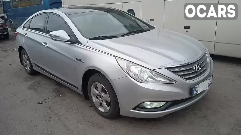 Седан Hyundai Sonata 2012 2 л. Автомат обл. Київська, Київ - Фото 1/21