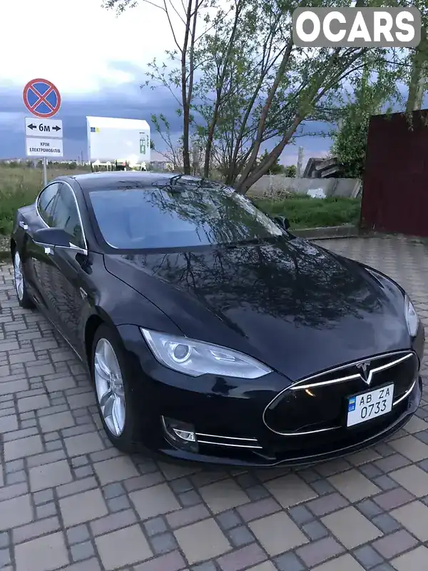 Седан Tesla Model S 2013 null_content л. обл. Винницкая, Гайсин - Фото 1/4