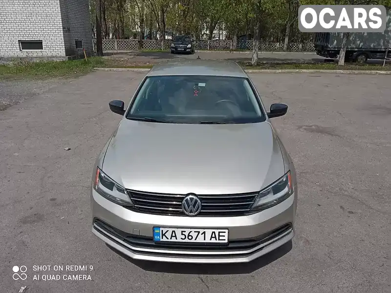 Седан Volkswagen Jetta 2014 2 л. Автомат обл. Киевская, Киев - Фото 1/16