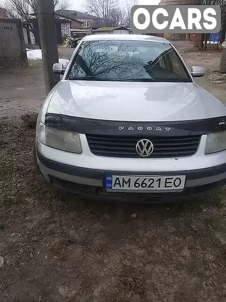 Седан Volkswagen Passat 1999 1.6 л. Ручна / Механіка обл. Житомирська, Коростень - Фото 1/13
