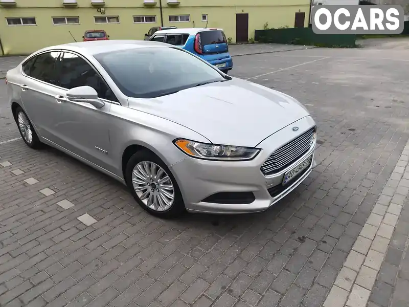 Седан Ford Fusion 2015 2 л. Варіатор обл. Закарпатська, Хуст - Фото 1/21