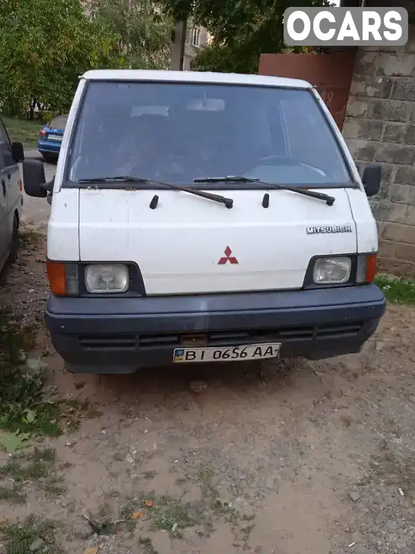 Минивэн Mitsubishi Delica 1990 2 л. Ручная / Механика обл. Харьковская, Харьков - Фото 1/4