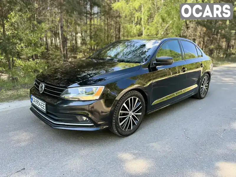 Седан Volkswagen Jetta 2015 1.8 л. Автомат обл. Киевская, Киев - Фото 1/14