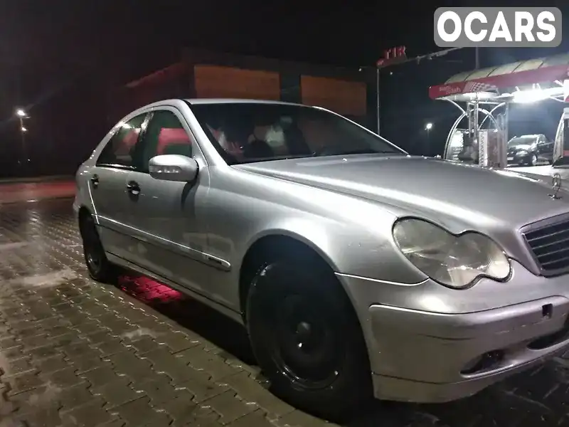Седан Mercedes-Benz C-Class 2001 2.2 л. Автомат обл. Житомирська, Коростень - Фото 1/16