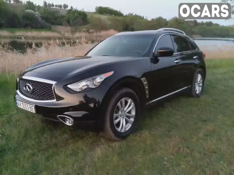 Позашляховик / Кросовер Infiniti QX70 2017 3.7 л. Варіатор обл. Закарпатська, Ужгород - Фото 1/5