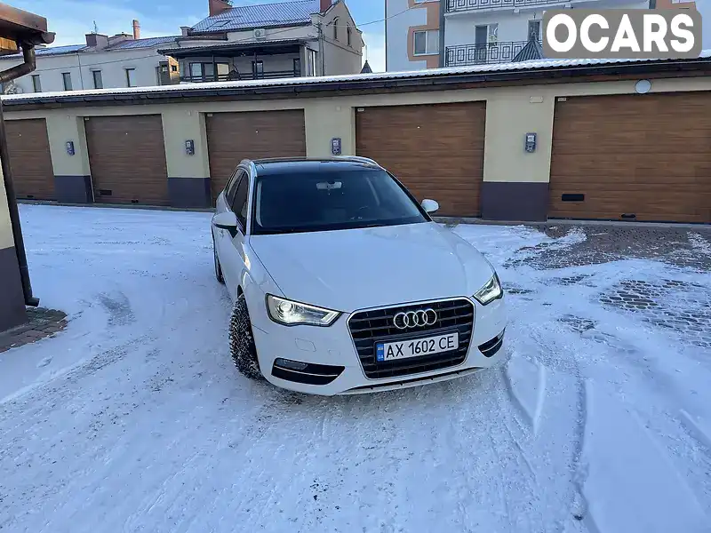 Хетчбек Audi A3 2016 2 л. Автомат обл. Закарпатська, Ужгород - Фото 1/11