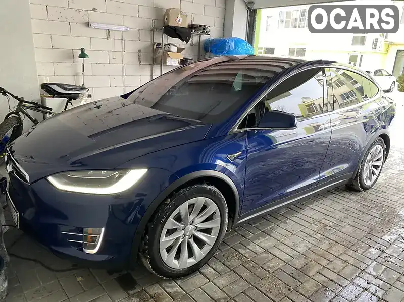 Внедорожник / Кроссовер Tesla Model X 2016 null_content л. обл. Харьковская, Харьков - Фото 1/7