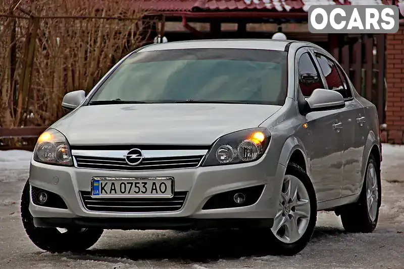 Седан Opel Astra 2012 1.6 л. Ручная / Механика обл. Киевская, Киев - Фото 1/21