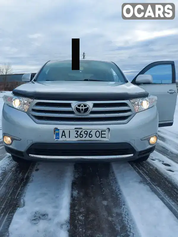 Позашляховик / Кросовер Toyota Highlander 2013 3.5 л. Автомат обл. Черкаська, Монастирище - Фото 1/16