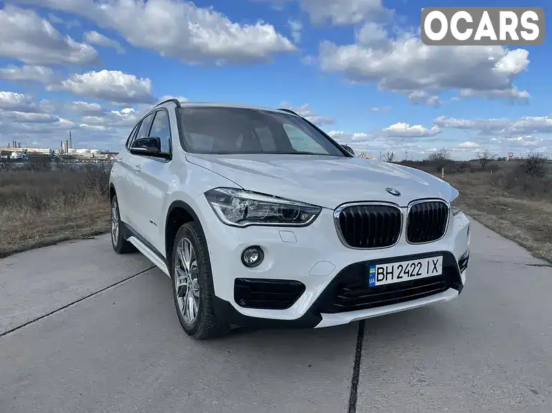 Внедорожник / Кроссовер BMW X1 2015 2 л. Автомат обл. Одесская, Одесса - Фото 1/17