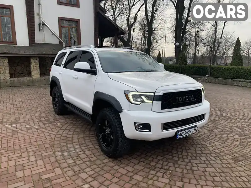 Позашляховик / Кросовер Toyota Sequoia 2018 5.7 л. Автомат обл. Київська, Київ - Фото 1/21