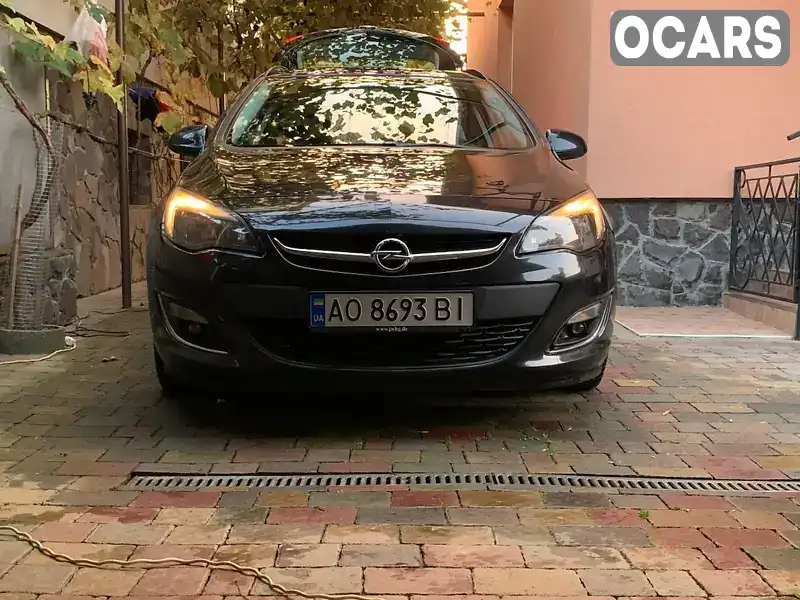 Універсал Opel Astra 2012 1.7 л. Ручна / Механіка обл. Закарпатська, Мукачево - Фото 1/7