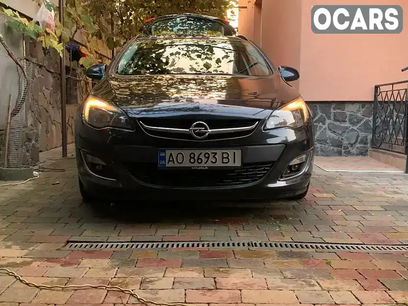 Универсал Opel Astra 2012 1.7 л. Ручная / Механика обл. Закарпатская, Мукачево - Фото 1/7