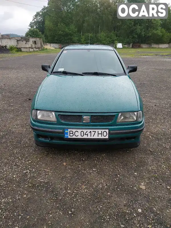 Седан SEAT Cordoba 1996 1.4 л. Ручна / Механіка обл. Івано-Франківська, Бурштин - Фото 1/6