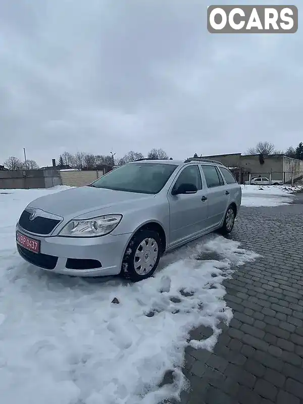 Універсал Skoda Octavia 2012 1.6 л. Ручна / Механіка обл. Львівська, Борислав - Фото 1/21