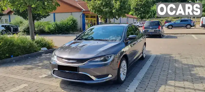 Седан Chrysler 200 2016 2.4 л. Автомат обл. Київська, Київ - Фото 1/21