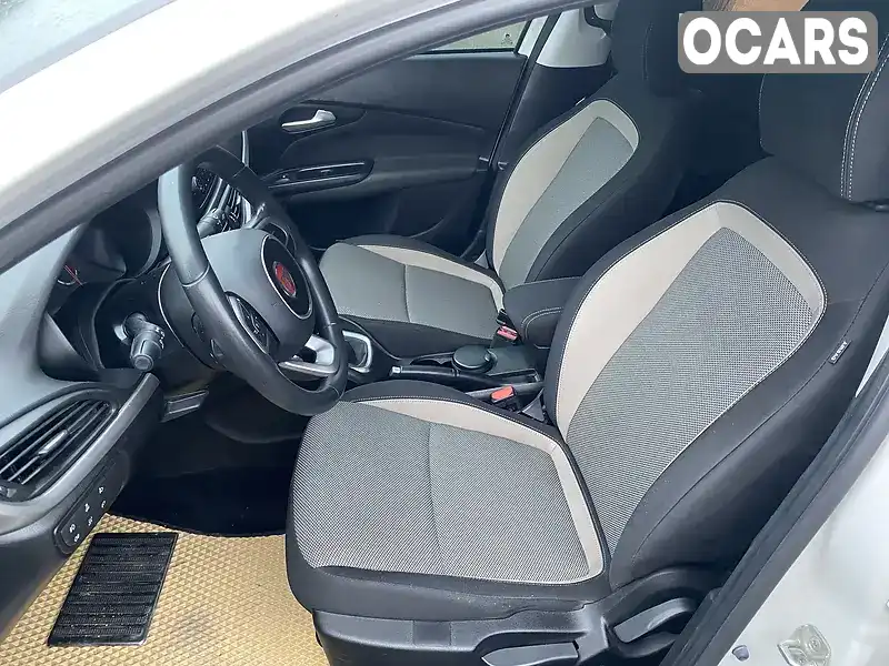 Седан Fiat Tipo 2019 1.4 л. Ручна / Механіка обл. Київська, Васильків - Фото 1/12