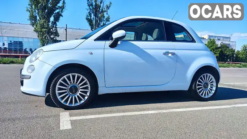 Купе Fiat 500 2008 1.3 л. Ручная / Механика обл. Киевская, Киев - Фото 1/17