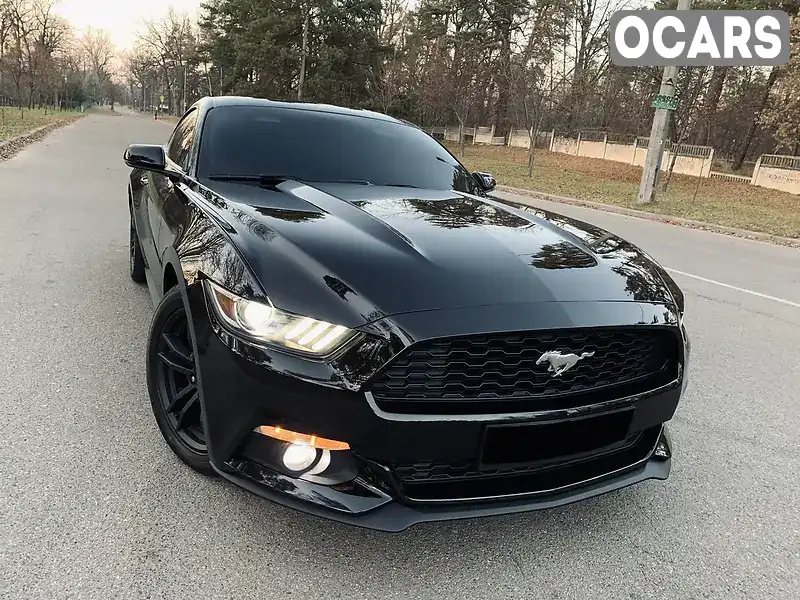 Купе Ford Mustang 2015 2.3 л. Автомат обл. Киевская, Киев - Фото 1/21