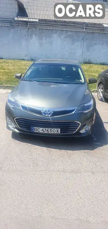 Седан Toyota Avalon 2013 2.5 л. обл. Львовская, Львов - Фото 1/12