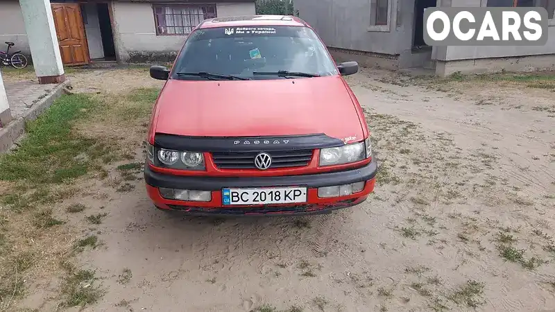 Седан Volkswagen Passat 1989 1.8 л. обл. Львовская, Яворов - Фото 1/6