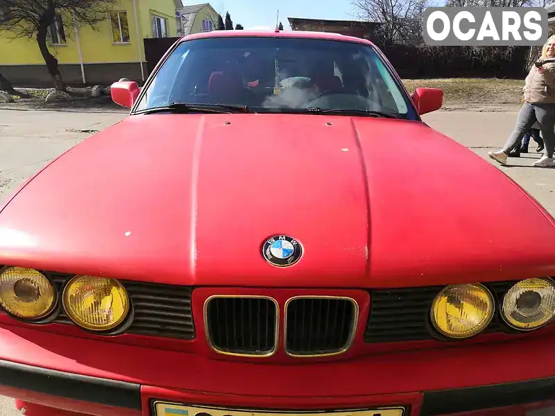 Седан BMW 5 Series 1989 2 л. Ручная / Механика обл. Черниговская, Прилуки - Фото 1/21