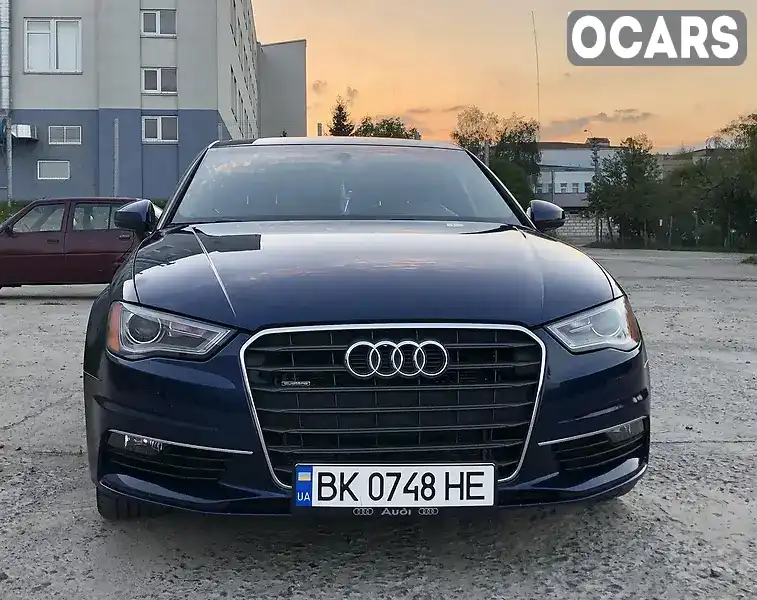 Седан Audi A3 2015 2 л. Автомат обл. Рівненська, Рівне - Фото 1/14