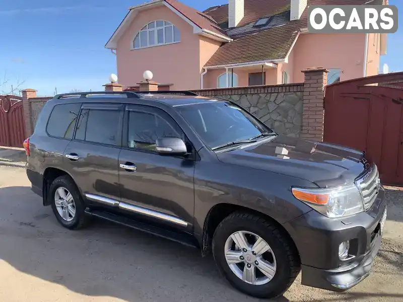 Внедорожник / Кроссовер Toyota Land Cruiser 2013 4.6 л. Типтроник обл. Черниговская, Чернигов - Фото 1/21