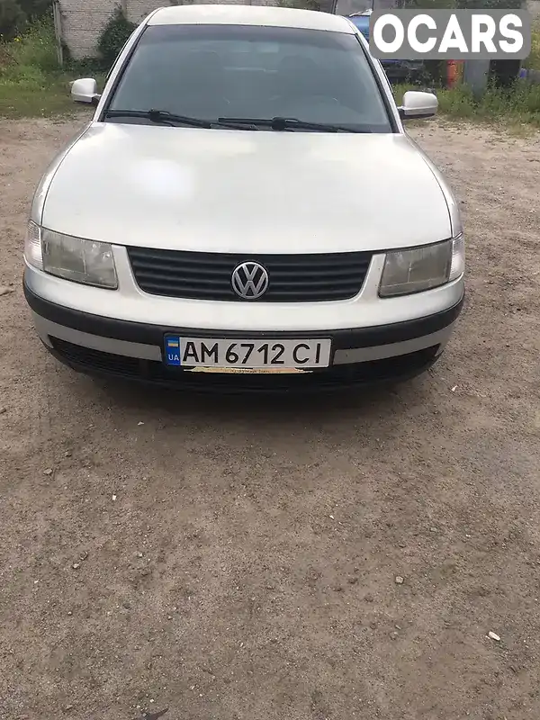 Седан Volkswagen Passat 2000 1.8 л. Ручна / Механіка обл. Житомирська, Житомир - Фото 1/9