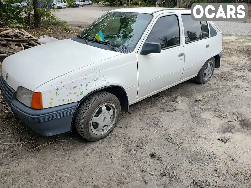 Хэтчбек Opel Kadett 1987 1.3 л. Ручная / Механика обл. Кировоградская, Кропивницкий (Кировоград) - Фото 1/21