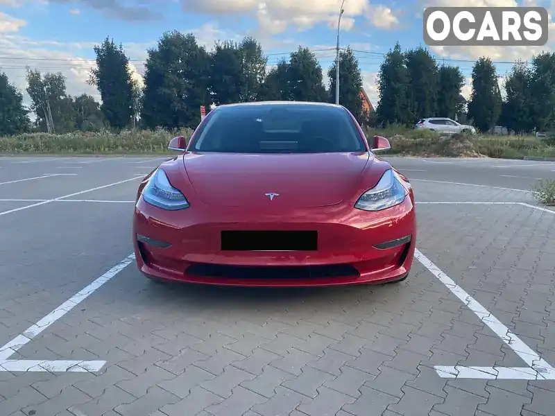 Седан Tesla Model 3 2020 null_content л. Автомат обл. Київська, Київ - Фото 1/13