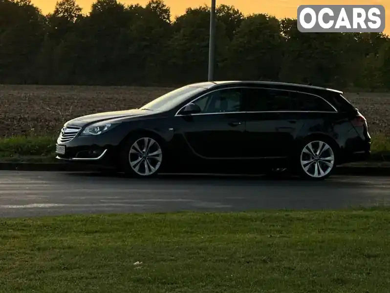 Универсал Opel Insignia 2014 2 л. Ручная / Механика обл. Черновицкая, Черновцы - Фото 1/21