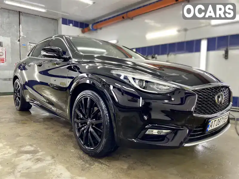 Седан Infiniti Q30 2016 1.6 л. Автомат обл. Ивано-Франковская, Калуш - Фото 1/8