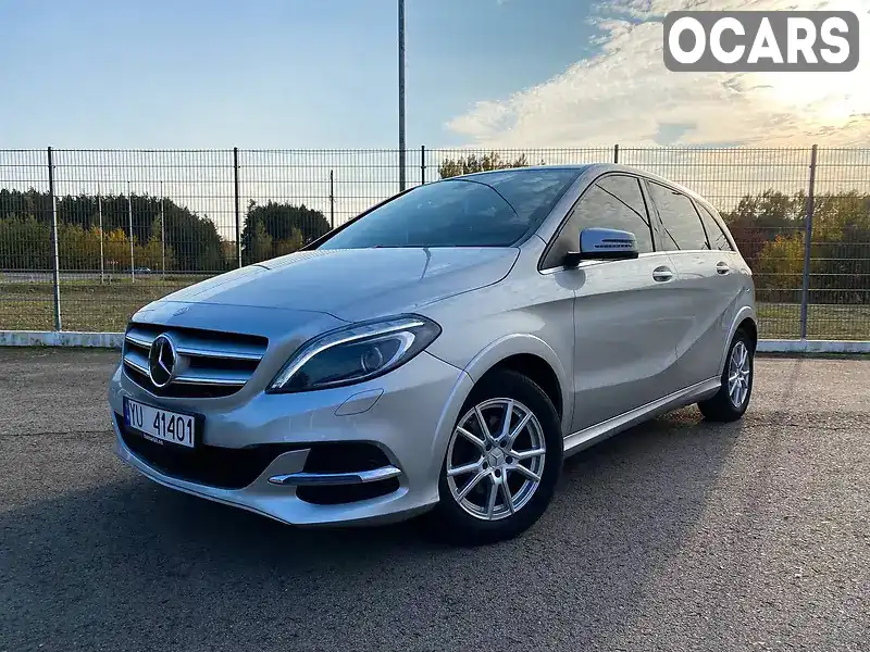 Хэтчбек Mercedes-Benz B-Class 2016 null_content л. Автомат обл. Киевская, Киев - Фото 1/21