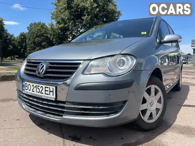 Минивэн Volkswagen Touran 2007 1.9 л. Ручная / Механика обл. Черниговская, Бахмач - Фото 1/21