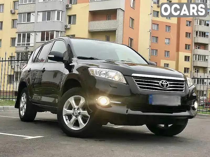 Внедорожник / Кроссовер Toyota RAV4 2010 2 л. Вариатор обл. Черниговская, Нежин - Фото 1/21