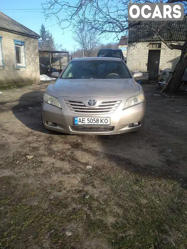 Седан Toyota Camry 2006 2.4 л. обл. Дніпропетровська, Дніпро (Дніпропетровськ) - Фото 1/3