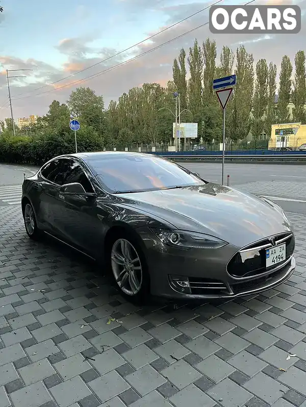 Купе Tesla Model S 2015 null_content л. Автомат обл. Киевская, Киев - Фото 1/18