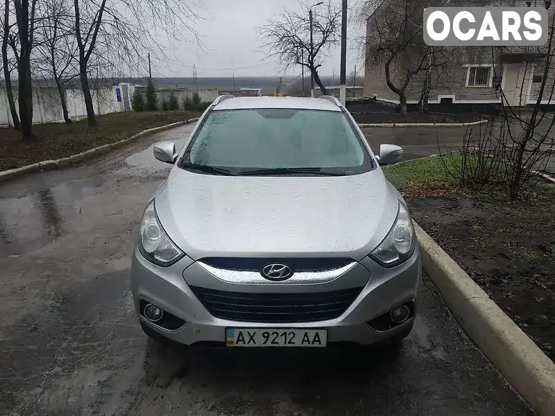 Позашляховик / Кросовер Hyundai ix35 2010 2 л. Ручна / Механіка обл. Харківська, Первомайський - Фото 1/21