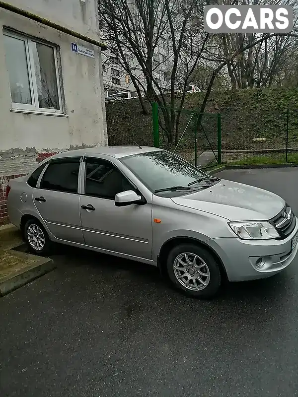 Седан ВАЗ / Lada 2190 Granta 2013 1.6 л. Ручна / Механіка обл. Хмельницька, Хмельницький - Фото 1/11