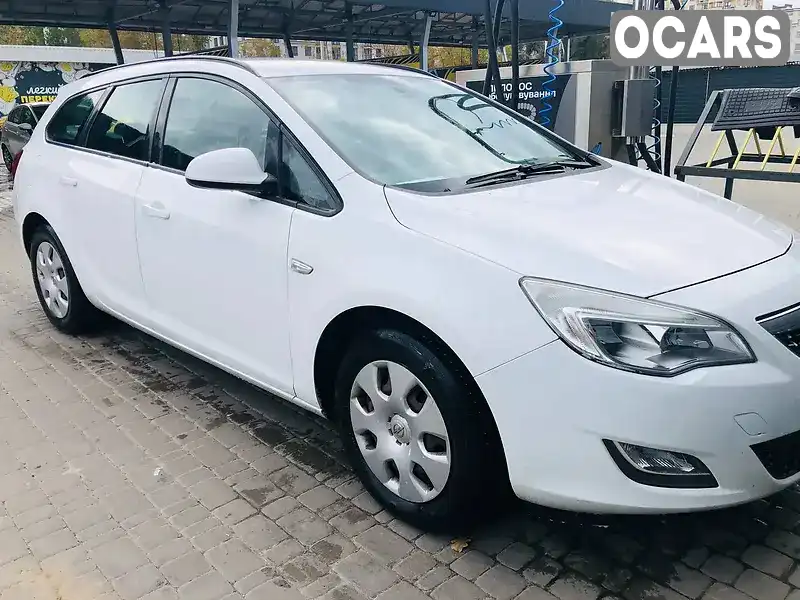 Универсал Opel Astra 2011 1.7 л. Ручная / Механика обл. Киевская, Ирпень - Фото 1/6