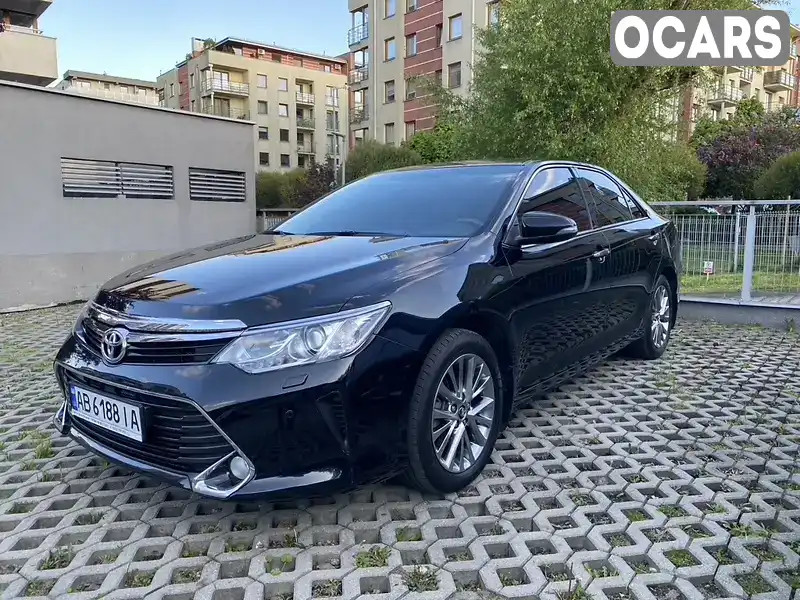 Седан Toyota Camry 2017 2.5 л. Автомат обл. Київська, Київ - Фото 1/21