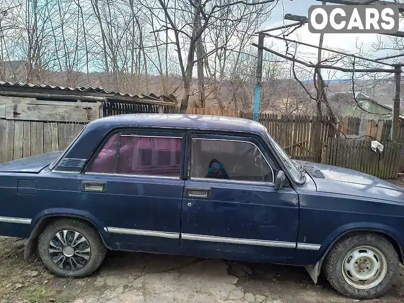 Седан ВАЗ / Lada 2107 1985 1.5 л. Ручная / Механика обл. Черновицкая, Заставна - Фото 1/6